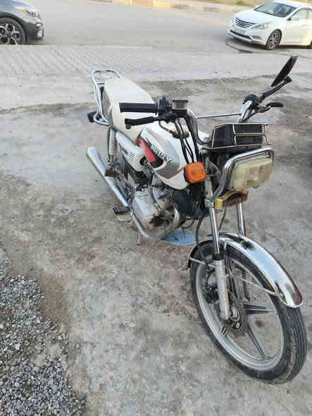 درجة سيفان للبيع مستعجل
محرك ما مفتوح السعر 400
للاستفسار الاتصال ‏‪+9647505181168‬‏/‏‪***********‬‏
