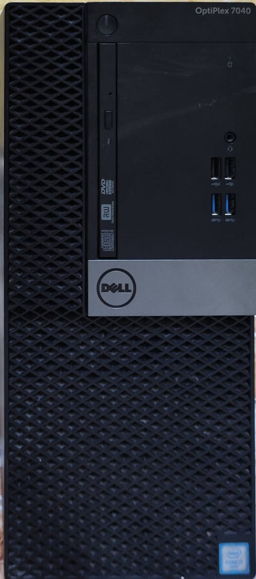 السلام عليكم  متوفر كيس من شركة دل سعر 315 الف معه التوصيل
dell optiplex7040
حجم الكيس يجيmt متوسط يعني لاهو كبير لاهو صغير كلش
يجي ب معالجi7-6700k
المذر بورد من شرك دل يجي بيها4 سلوت رامddr4 سرعة2133
بيها منفذ m.2 تحتوي عل 10منافذusp
الرامات 2.8 يعني16 كيكه سرعتهم2400 بس يقرا 2133 لن المذر بورد هاي سرعتها واحد بي هيت سنك الثاني مابي 
 ssd 512
hhd2t تيرا
كرت الشاشة   rx550-4g ddr5 ماركة MLLSE فان واحد
الحاسبه حلوه مابيها اي نقص شد والعب
تشغل العاب الخفيفه والمتوسطة بكل سهولة على 1080q
  
توصيل موجود   تواصل خاص وا وتساب***********
توصيل موجود مايعجبك السعر اترك اثر طيب وراك
 
ادمن💞
