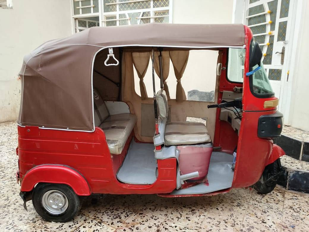 السلام عليكم للبيع تكتك موديل 2018 رقم ديالى نكليزي تحويل ثاني يوم تكتك كلها شغاله محرك كير خير من الله تخم تاير دوشمه جديده للتواصل على الرقم *********** غير متواجد على الفيس بوك
