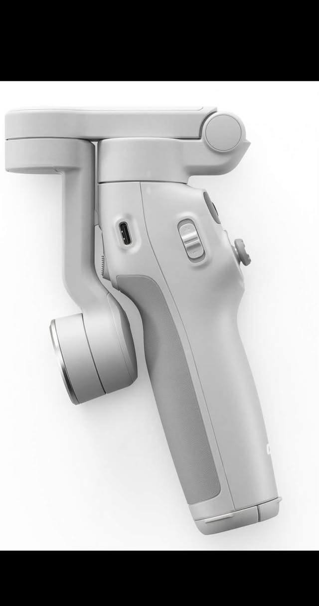 🎥 للبيع DJI Osmo Mobile 7 – جديد ومختوم

إذا تريد تصوير احترافي بدون اهتزاز، فهذا أفضل خيار لصناع المحتوى والفلوكات.

✅ جديد 100% ولم يُستخدم
✅ تثبيت ثلاثي المحاور (3-Axis Stabilization)
✅ تتبع ذكي ActiveTrack 7.0
✅ تصميم قابل للطي مع حامل ثلاثي مدمج
✅ بطارية تدوم حتى 10 ساعات
✅ مناسب لجميع الهواتف المتوافقة

💰 السعر: 120,000 دينار عراقي (ثابت)
📦 الحالة: جديد ومختوم
📍 الموقع: (بغداد)
📩 للحجز والاستفسار راسلني على الخاص.

بضاعة أصلية من DJI، مناسبة للتصوير الاحترافي وصناعة المحتوى.


**إذا كنت صاحب هذا الإعلان وتريد حذفه لأي سبب، رجاءا أرسل رسالة إلى الدعم الفني**