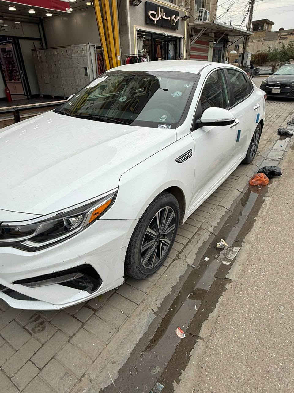 السلام وعليكم كيا اوبتما موديل 2019 ماشية ( 27 ) السياره جديده جديده وارد امريكي حادثهه جاملغ فقط محرك 2400 gdi السياره استخدامة كلش قليل وتجي وتشوف بعينك مكفوله من كلشي عدا الجاملغ الايمن فقط السياره رقم اربيل بسمي تحويل ثاني يوم السنويه بيهه 5 سنين وتخلص وبشرط من تشوفهه بعد احلى منالصور حته نشرتهه بدون غسل السعر 157 مكاني الدوره الميكانيك *********** بغداد, العراق
