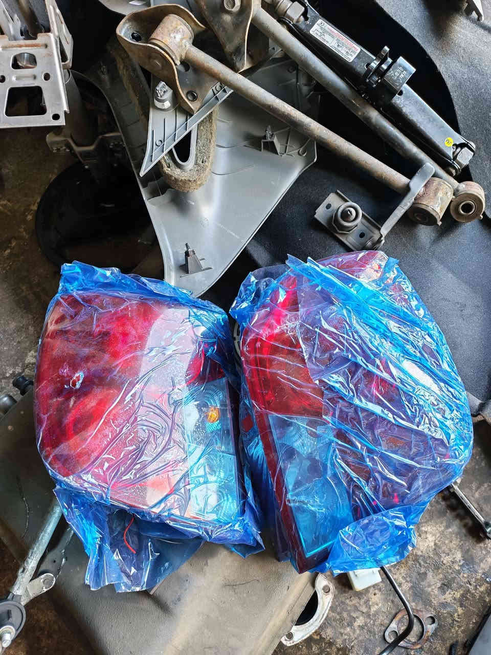 شركة الكوري للبيع قطع غيار السيارات اوبترا افيو النترا 
توصيل جميع محافظات العراق
واتساب/ ***********
