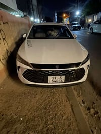بي واي دي موديل ٢٠٢٥ للبيع كين بلاس فول مواصفات  ١٣ كامره  كشن ابيض  س...
