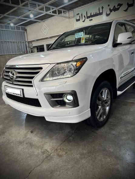 للبيع لكزس LEXUS LX 570 2013 
 السياره بيه الدعاميه الاماميه رش فقط اثر شخوط وبيه شبر BDR بخشم الجاملغ عكس السايق ما مبين اصلاً وبيه 3 رصعات بالقماره صايرات بالجسر مو حالوووب ‼️ باقي السياره كفاله عامه 
رقم اربيل باسمي  

اللون: ابيض صدفي
فول مواصفات ١/١
8 سلندر محرك 5700
* سلايت
* كراسي جلد 
* كراسي كهرباء
* تدفئة تبريد بالكشن
* ٣شاشات اصلية
* تشغيل عن بعد 
* جكات
* فور ويل
* أنظمة قيادة 
* نظام CRAWL
* ثلاجة
* فول تحكم ستيرن
* ستيرن كهرباء
* دبل كير ( عادي+ اوتوماتيك)
* شفتات كير بالاستيرن
* دبل حساس ( امامي+خلفي)
* مرايات كهرباء (شفط) 
* لايت عدسة زنون عالي ناصي
* زراك لايت
* ويل 20 
* ماشية 155

للأستفسار الأتصال

هـ ***********

