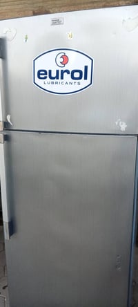 ثلاجة • 24 قدم • نظيفه شغالة