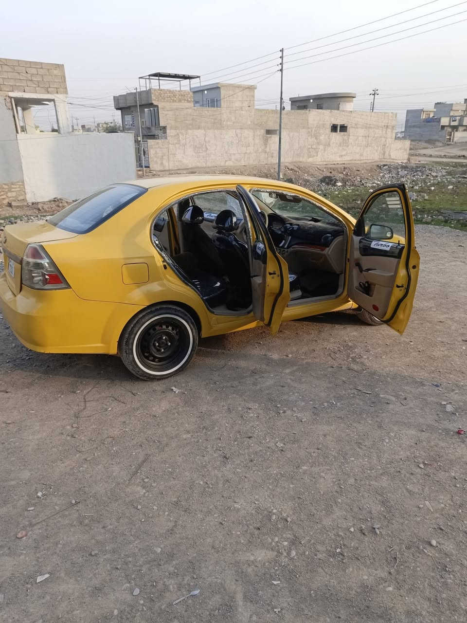 افيو موديل 2009 مؤسسة
هيئة غرامات مصفره 
رقم بغداد مسطرة اجنبي
كير ومحرك شرط 
تبريد تدفئة كلو شغال 
***********
