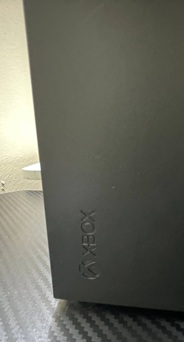 السلام عليكم
اكس بوكس سيريس اكس للبيع
النظافة 95%
مع الكنترول الاصلية مال الجهاز والكارتونه موجوده ايضا
وويا حساب كيم باس 3اشهر التمت
الالعاب المملوكه/Fc25 Fc26 Hitman Warframe
مدة الاستخدام 10 اشهر

سعر الجهاز 680 الف


**إذا كنت صاحب هذا الإعلان وتريد حذفه لأي سبب، رجاءا أرسل رسالة إلى الدعم الفني**