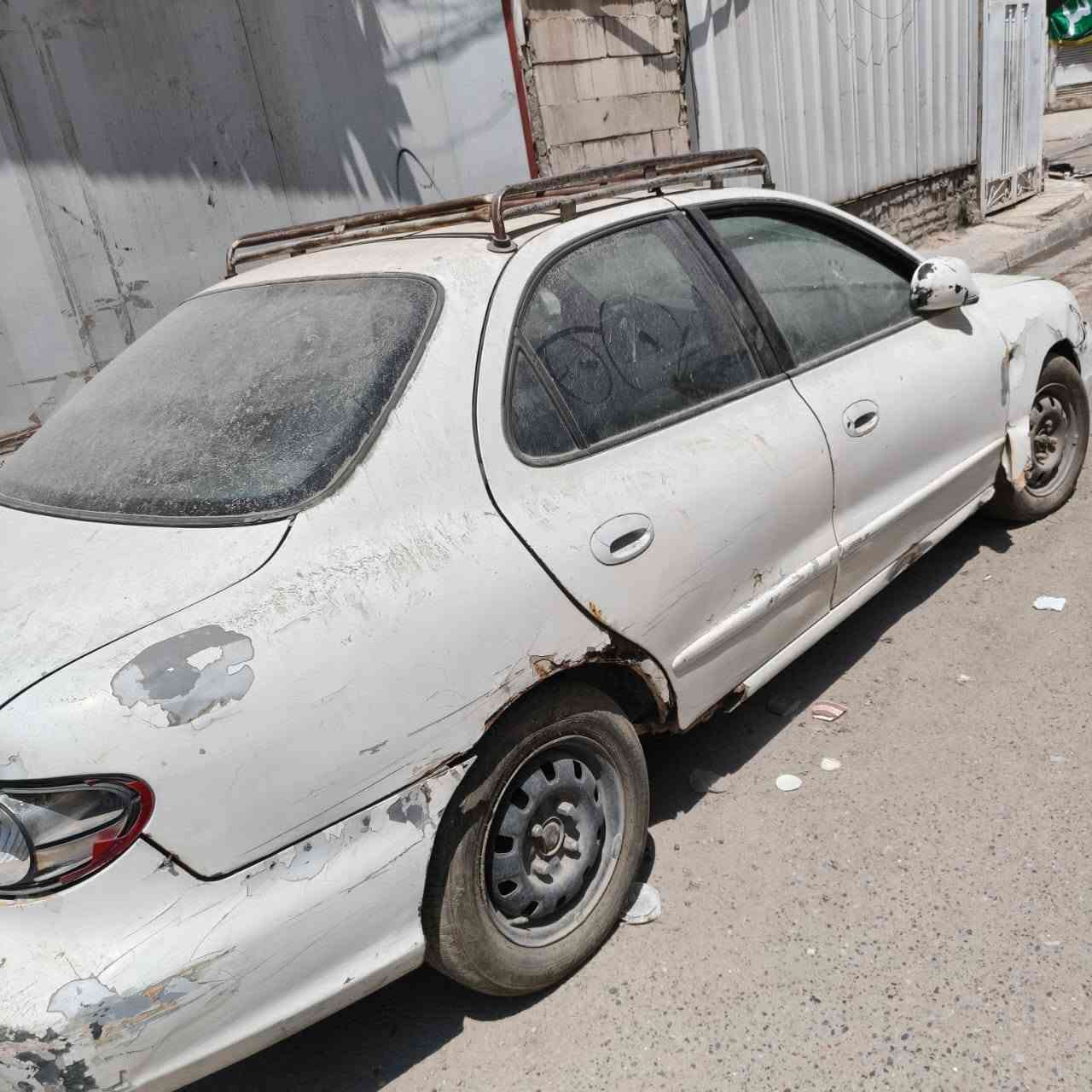 سياره الإنتر موديل ٢٠٠٠ رقم بغداد خصوصي مشروع وطني سنوية باسمي مكانه بغداد ***********
