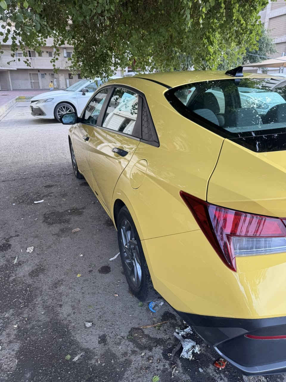 السلام. عليكم النترا 24 حادث موضح بلصوره موصفات بصمه شاشه متصله رادار امامي ورادار جانبي ويل كب  وتشغيل عن بعد ملاحظه سياره ليبل واحد  فقط دبل ايرباك سياره بسمي دخول جديد للاستفسار على رقم ***********مكاني بغداد صالحيه
