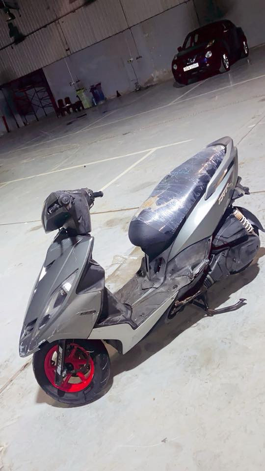 سلام عليكم GTR كفاله عامه من كلشي الدراجه رمبه ربع متصرف عليهة كلهة بلاديه بس البجم 80٪؜ الباقي كله مكفول كفرات ختم واحد ويه المحرك شلعه ومعدل اذا كلوب بيهة ميشتغل ترجع الدراجة السعر خاص او الاتصال *********** وتساب موجود مكاني بغداد الكراده وخادم.
