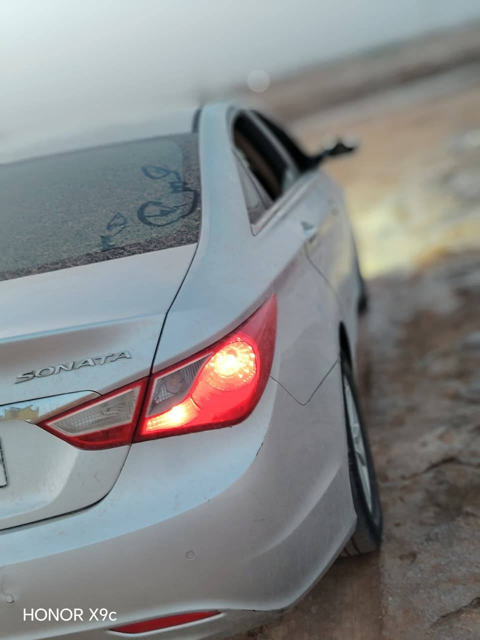 السلام عليكم سوناتا 2011خليجي محرك 2400 حداديه تخم تاير خير من الله تبريد ثلج لايت زنون جاهزه السياره بأسمي العنوان الديوانية السعر 105 وبيها مجال ***********
