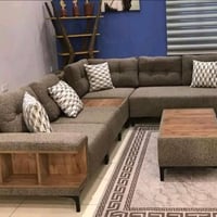 ديوان ٧ مقاعد • قماش كتان • طبلة