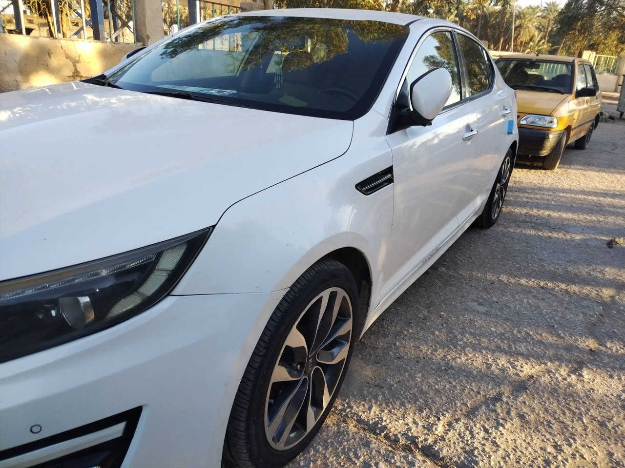 أوبتيما 2014 فول مواصفات بصمه خليجي 2400 رقم دولي بغداد سياره جاهزه كير محرك تبريد شرط
حساس امامي وخلفي
لد أمامي وخلفي
دركه حرف D
وضعيات قياده 3.سبورت. وايكو. ونورمن
 *********** مكانك السياره السماوه قضاء الخضر
