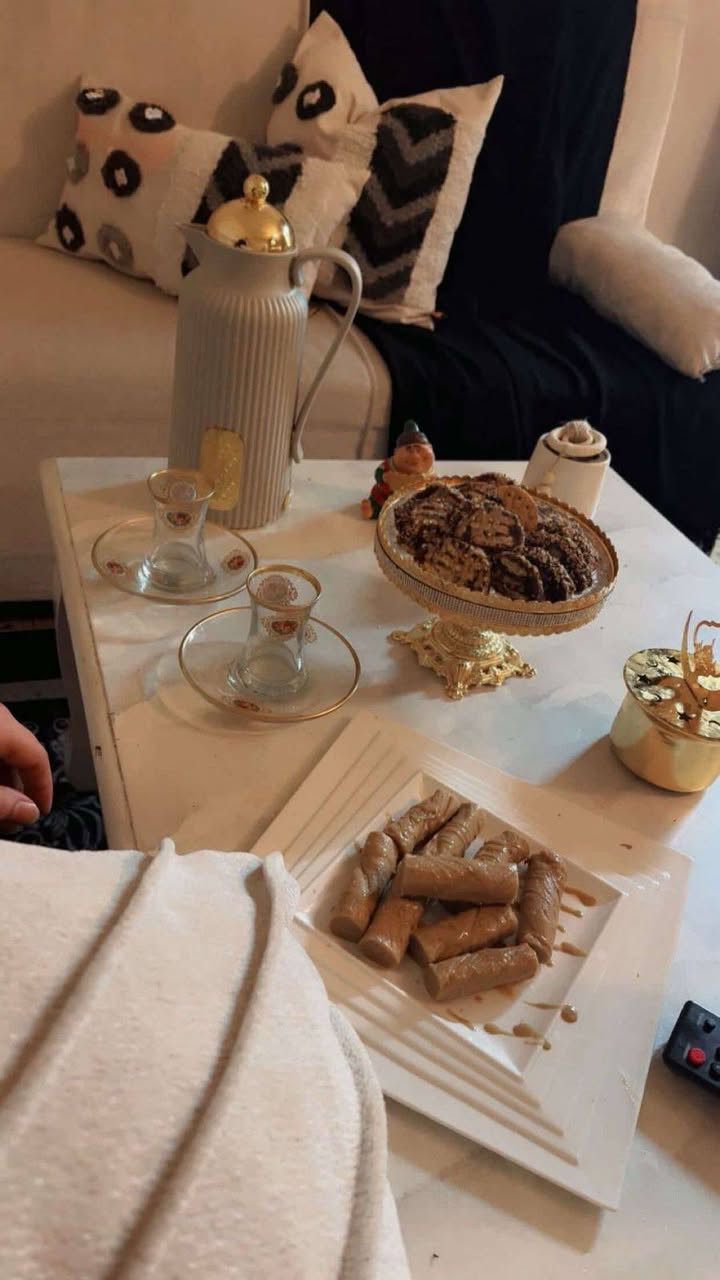 الميز سعره 50
الطبلات عدد اربعه سعره 100


**إذا كنت صاحب هذا الإعلان وتريد حذفه لأي سبب، رجاءا أرسل رسالة إلى الدعم الفني**