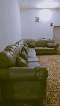 كنبة • للبيع