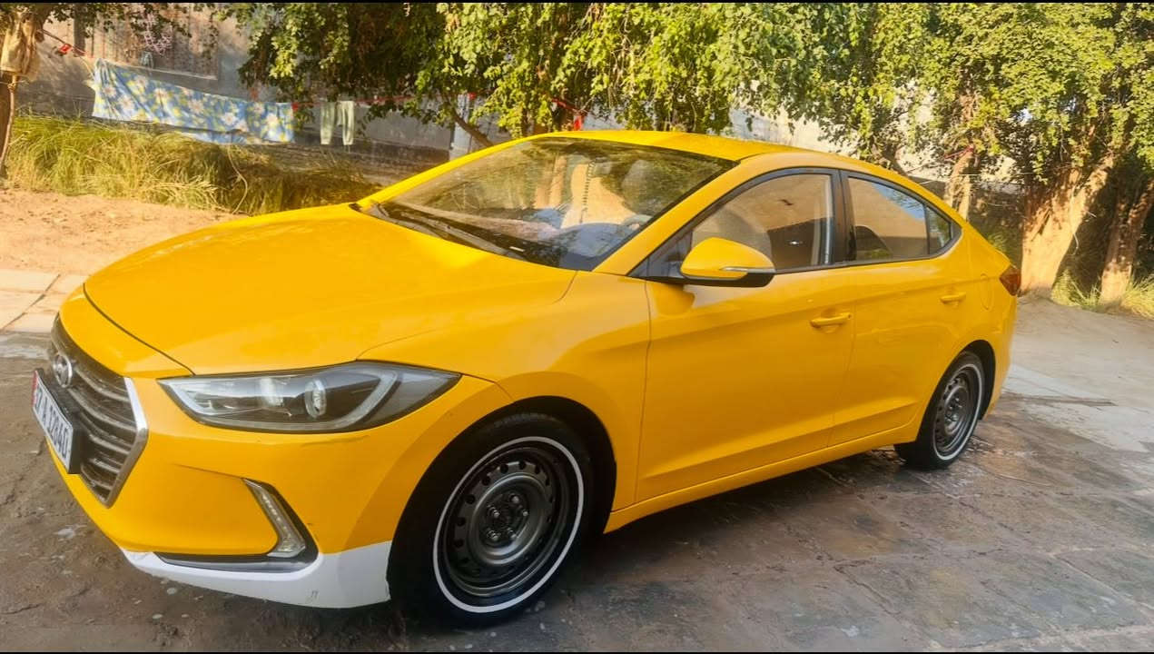 السلام عليكم ورحمة الله وبركاته
الانترا 2017خليجي مكفولة
محرك 2000 باسمي مداور  بنفس لوقت
مصفره هيئه وغرامات جاهزه مـن كلشي مكاني السماوه ***********
