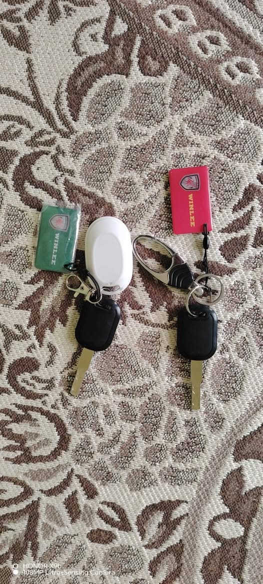 السلام عليكم ماطور R9 شحن  2025 مشتغل 10 ايام فقط 5بطاريات 32 امبير نضام R بك بصمات 2 تشغيل عن بعد للاستفسار ***********.. ***********
