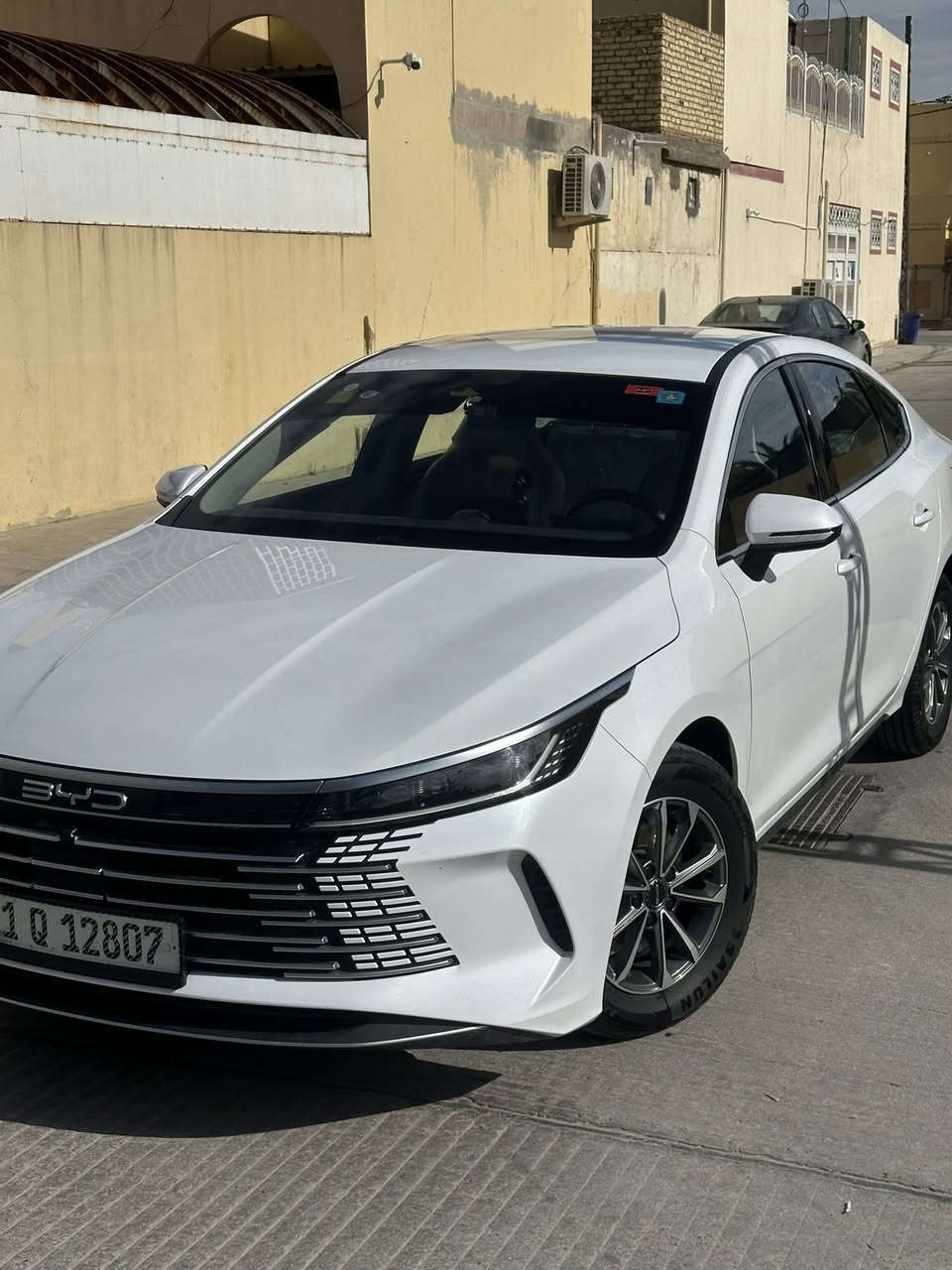 سلام عليكم 
دستروير مديل 25 
رقم بغداد الدولي 
سياره كفاله 
سياره جديده حداديه كير محرك تبريد بانزين محسن
بيها اثر تحميل موضح بل صور
ماشيه 50 الف كيلو متر 
السعر 19 وبيها مجال
مكان سياره النجف الاشرف 
***********
