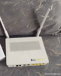 إلكترونيات • اكسسوارات إلكترونية