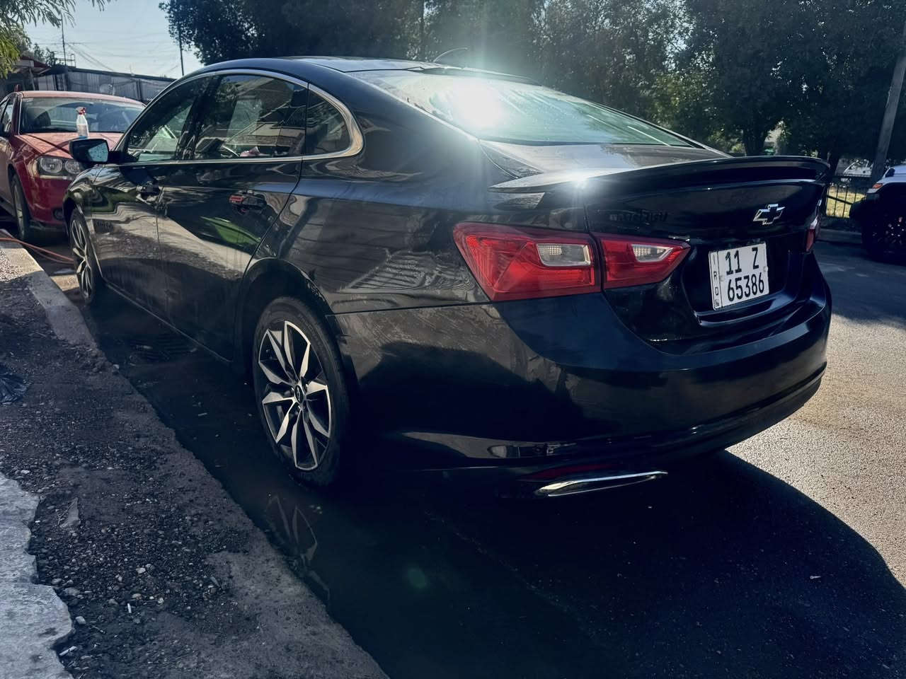 ماليبو 2023 RS رقم بغداد ماشيه 51 الف ميل
ايرباك ستيرن فقط
مكينه وكير مكفولات 
مواصفاتهة
بصمة دخول وتشغيل
تشغيل عن بعد
شاشه كبيرة ابل كار واندرويد اوتو
داتا شو تنبيه
رادارات 
تثبيت مسار
صور الحادث بالمنشور
سعرهة 125 وبي مجال مكاني شارع فلسطين
***********
