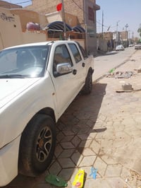 بكيم جنبي ٢٠١٥ سياره نضيفه ع وضع شركه سعر ٧٠ وبيها مجال ٠٧٨١٣٥١١٨٣١