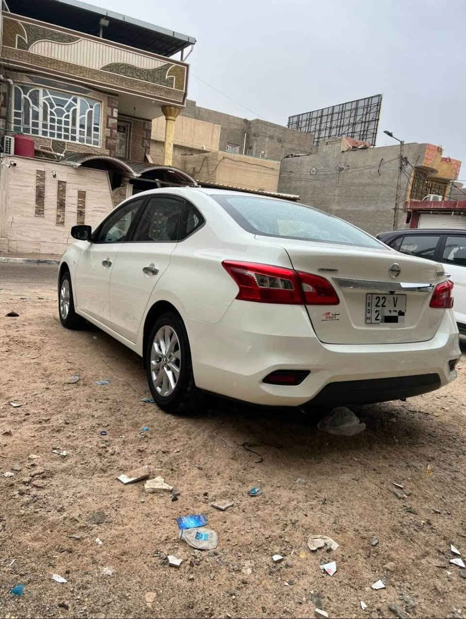 السلام عليكم سياره سنتره 2025 كفاله عامه ماشيه 4000
سياره نضافه فول السعر 125وبيها مجال رقم الهاتف :*********** العنوان البصره Singapore
