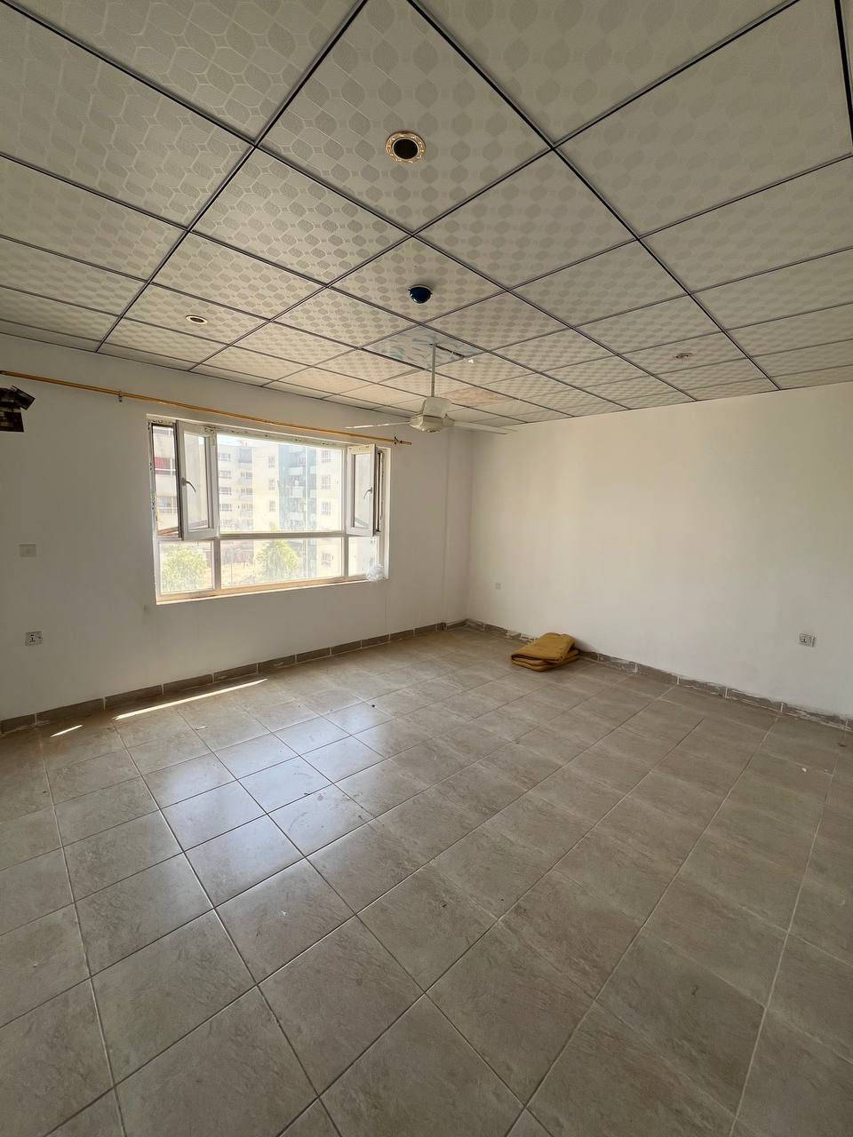 شقة    للبيع في اربيل مجمع شاهان ستي
المساحة ١٢٨ متر 
عدد الغرف ٢
حمام 
صالة  كبير مع بالكون
مطبخ مع بالكون
مصاعد 
المجمع مخدوم وكامل الخدمات سكيورتي جامع مدارس عربية وروضة أطفال 
موقع المجمع طريق كسنزان جنب ألعاب مجدي لاند على شارع ١٥٠ متري 
للتواصل 📞
***********
***********
***********
**************
في حال لم يتوافق العقار مع رغبتكم او لم يكن بقدر امكانيتكم زوروا موقعنا على تلكرام للتصفح على اكثر عدد من العقارات المتوفرة 
https://t.me/muhemenalkhalid
3دفاتر و85ورقة
