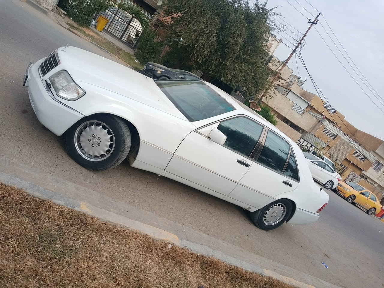 مرسيدس شبح 92 رقم مميز حجم 320 جاهزه من كل الميكانيكية فول السعر 80 بيع او مراوس مكاني البياع ورقمي ***********
