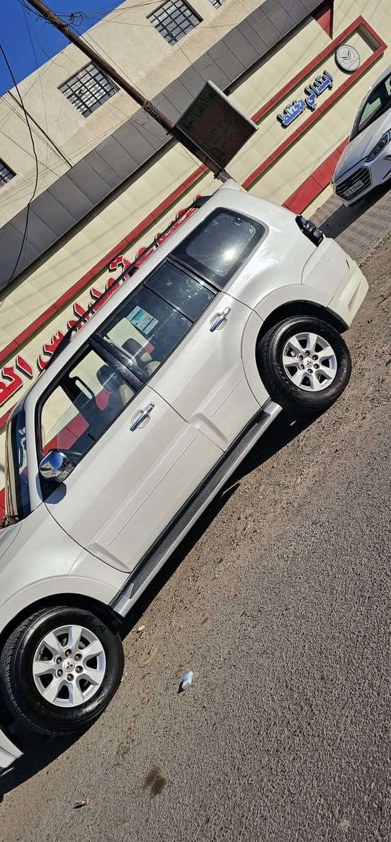 #عرض_خاص_مستعجل  124.99 $
#بايجيرو 2010 فول حبتور دمام مكفول صبغ ولا قطره بارد فقط جاملغ خلفي. فول سيارة محرك ٣٥٠٠ حبتور سعودية فول. منظومة غاز حكومية دير ب٥ وتونس.
شاشة ايباد اندرويد.. دوسات نيكل. 
 بصمة وتشغيل عن بعد اخت بلاد.
سيارة محدة لكزز فتحات كبار تنسى حماوة وتبريد ثلج 
بجم ذهبي فول زنون ابيض نهار. بلوجكتر عدسة LED
. شرط تنسى حماوة دبل راديتر. منظومة كلها جديدة. من واتربم ولف. وكلج ودبل مروحة عاصفة.
تخم تاير باتري البارحة. جواها. وسيارة حلوة نصبة.
*********** وتساب
