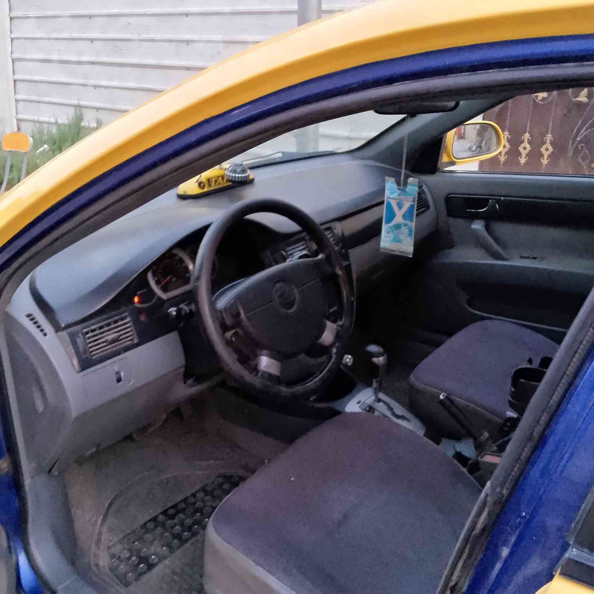 سياره فورنزا سازوكي 2008للبيع بغداد الرقم الجديد كامله بيها شغلت بسيطه مكينه الفين امسكر وكيرها جديد اوتوماتيك التواصل مع هذا الرقم ***********
