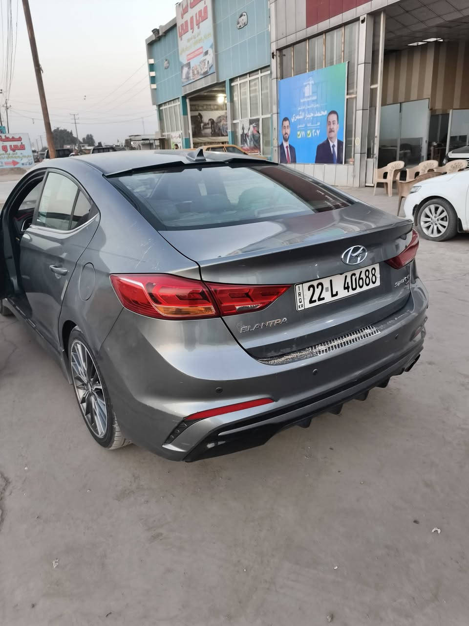 النترات 2017امريكي فول بدون فتحه
كشنات تدفئة تبريد تحكم استيرن سياره حلوه خير من الله 
حدثها بنيد فقد وبرد اربع أصابع بل جاملغ الخلفي باقي والتيربو عاطل  سعرها مناسب ***********
