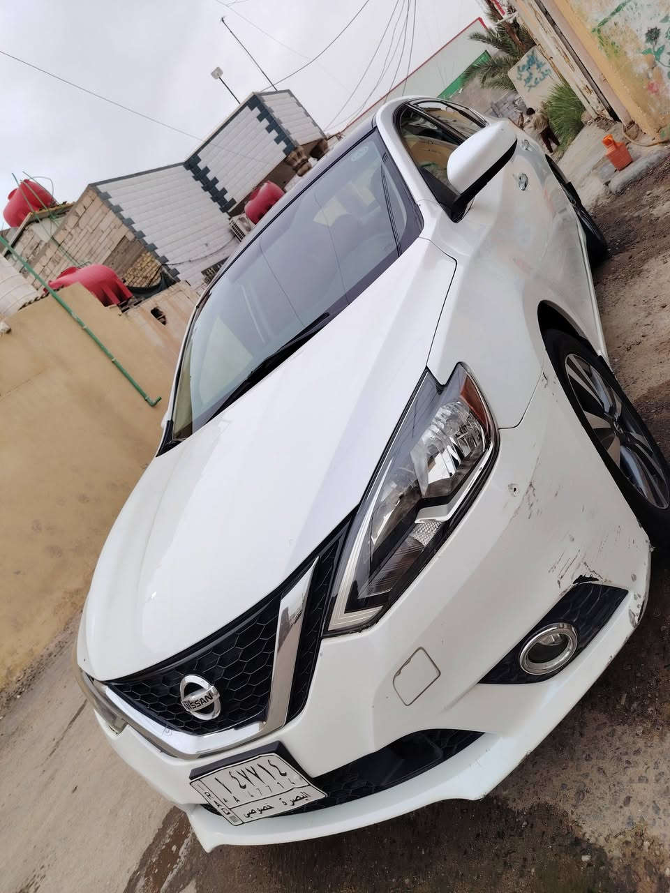 السلام عليكم
للبيع ..نيسان سنترا SR 2019.. ! 🏎️✨سياره (مغلفه نانو حتئ جام دعاميات كله نانو) 

سيارة عملية جداً 🛣️

المواصفات المميزة:

كت SR  (ويلات مكحلة، جناح خلفي، ) 🏁.

داخلية جلدفتحه سقف تنته

تخم تاير حداده ادامه كامله🧵.

شاشة لمس كبيرة مع كاميرا خلفية بدقة عالية 📸.

نظام التشغيل الذكي (بصمة) ودخول ذكي 🔑.

رادار أمامي وتنبيه تصادم ⚠️.

ماشية 61

محرك 1.8L اقتصادي ونشط جداً ⚡. ((يسحك بانزين عادي ))

أنظمة أمان متطورة (رادار، مانع انزلاق، ABS) 🛡️.

 تحكم ستيرن كامل ❄️🔥.

إضاءة LED نهارية مميزة تعطي شكل عصري 💡.

تكييف ثلج (يتحمل حرارة الصيف بامتيا

الحالة: كفاله فقط بارد بصندوك

السعر ١٢٠

مكان بصره

هاتف: ***********
