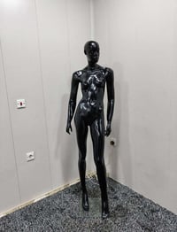 مليكانات • نسائي