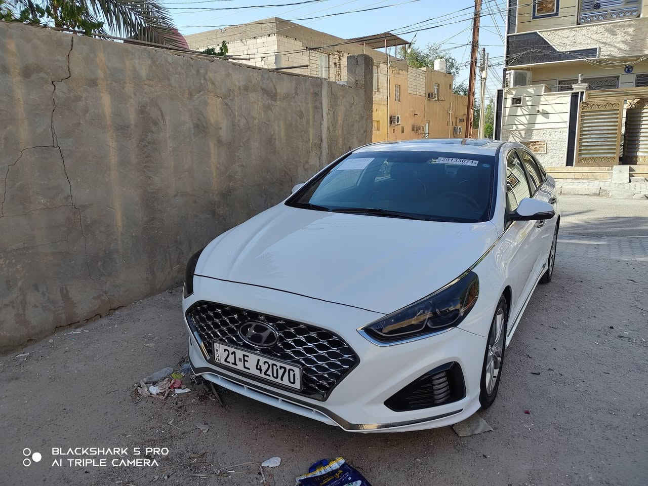 سوناتا 2019 ماشية 119 الف رقمها سليمانيه
امريكي بيها بارد باب السايق شوية مكفولة من الصبغ 
مكاني كربلاء عارضها ب 148 وبيها مجال بسيط للشراي 
فول مواصفات . بصمة . فتحه.  كشن كهربائي لدات بل مري نظام سبورت وغيرها من المواصفات رقم الاتصال ***********
