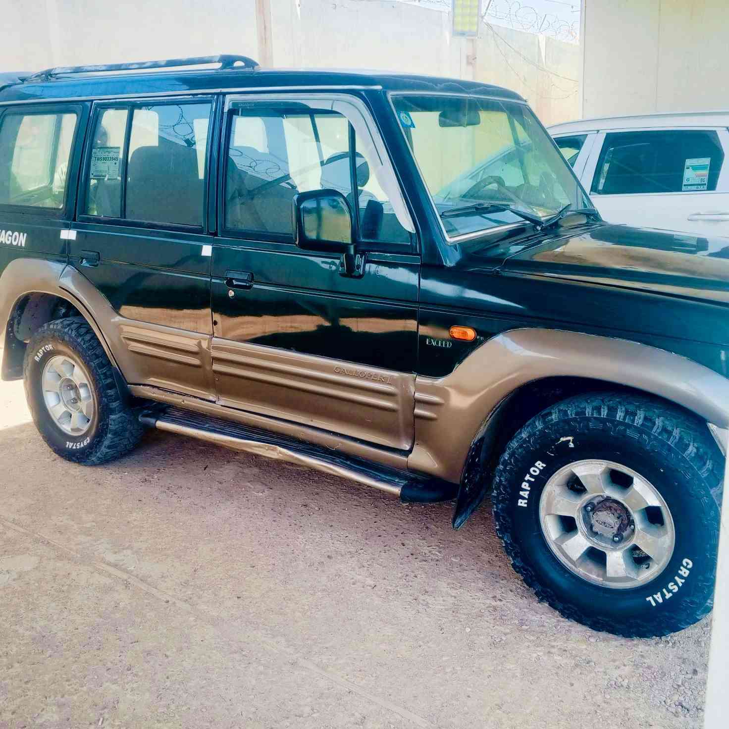 السلام عليكم
للبيع هونداي كالوبر  موديل 1999 سيارة بلادية كير ومكينة نظيفة السيارة نظيفة جدا رقم بغداد الدولي الجديد باسمي قبل 5 ايام دكيت الارقام وكملت هزة 
السعر 65 ورقة العنوان واسط كوت مركز المحافظة الخاجية للاستفسار الاتصال 
***********
