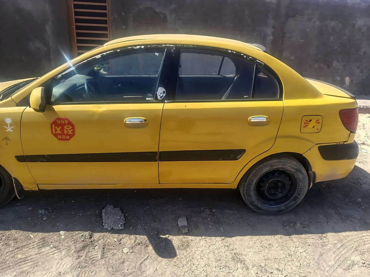 سلام عليكم كيه ريو ٢٠٠٩ للبيع مكينه كير حداديه جاهز مصفرهيه وغرامات بيها ضربه بل جاملغ الخلفي سنوية صاقطه صارشهر رقم نجف للمعلومات المالك ماندله ***********
