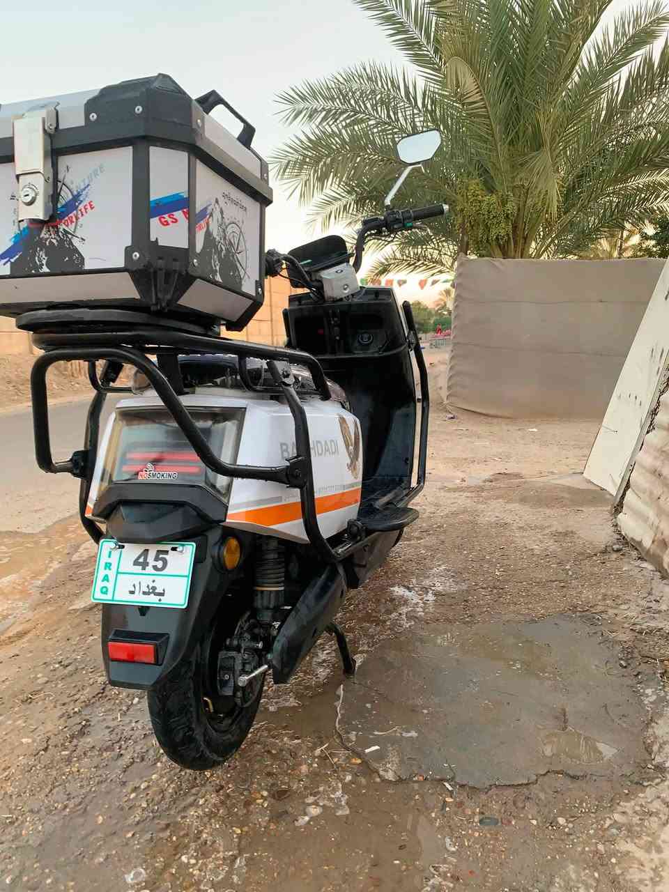 سلام عليكم شباب دراجه شحن للبيع 6 بطاريات  شركت بغداد نضيفه سعره 600وبيه مجال للشراي تواصل عله هاذ الرقم بس وتساب ***********
