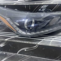 عين لايت اكسنت 21 • امريكي • تگّه يمين