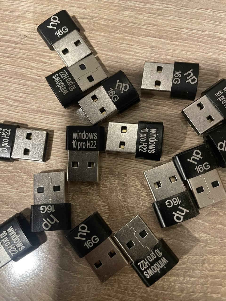 فلاشات 16 كيكا hp بيهن نظام ويندوز 10 سعر القطعه 4 الاف


**إذا كنت صاحب هذا الإعلان وتريد حذفه لأي سبب، رجاءا أرسل رسالة إلى الدعم الفني**