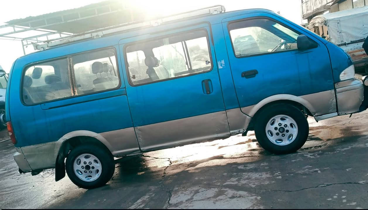 السلام وعليكم كيه بريجو موديل 1999رقم اجنبي السياره ماعليه ربع دينار اني الشرعي سنويه مجدده يلا 2030السعر 70  
***********
