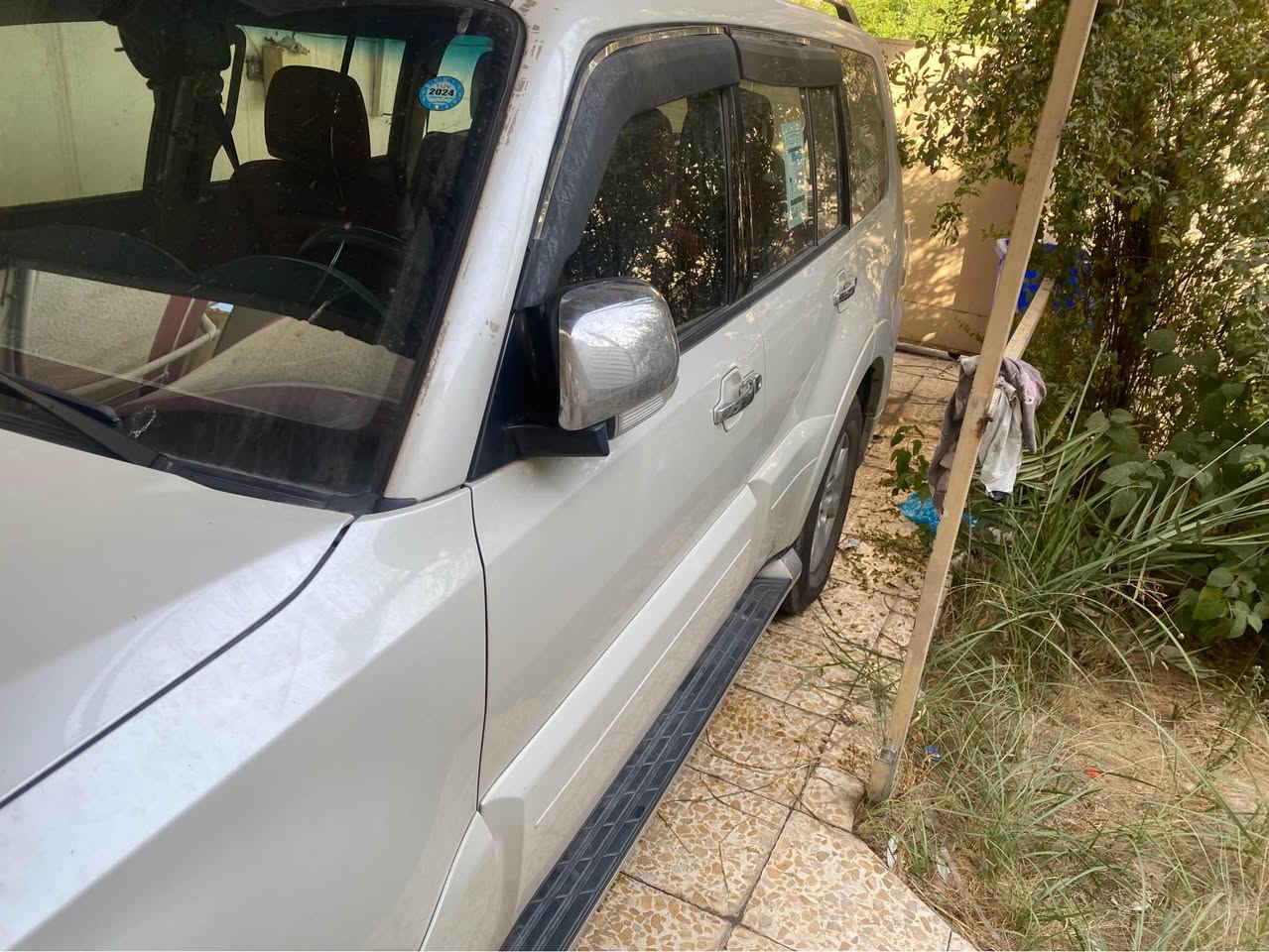 السلام عليكم باجيرو حبتور موديل 2017 رقم سليمانية جديد وباسمي ماشيه 113 الالف كيلو قابل للزيادة ومحرك 6 سلندر 3500 لون ابيض صدفي سبعة راكب وثلاث قطع تبريد وكراسي جلد ودمام حلفي سيارة بيه فقط كازكيت مبدل بدون صبغ للبيع بسعر 190 بغداد, العراق


**إذا كنت صاحب هذا الإعلان وتريد حذفه لأي سبب، رجاءا أرسل رسالة إلى الدعم الفني**