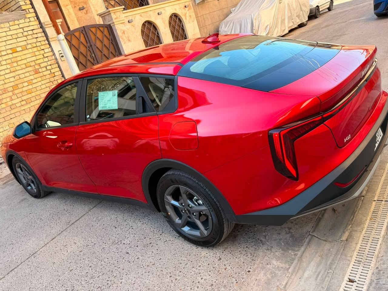 السلام عليكم
للبيع K4 وارد امريكي موديل 2025 حادثه فقط بنيد  مواصفات Lx فول ماعده الفتحه ماشيه 7000 فقط السياره زيرو ب اسمي تحويل ثاني يوم 
المكان : بغداد 
السعر : 163 وبيه مجال بسيط 
للاستفسار: ***********
