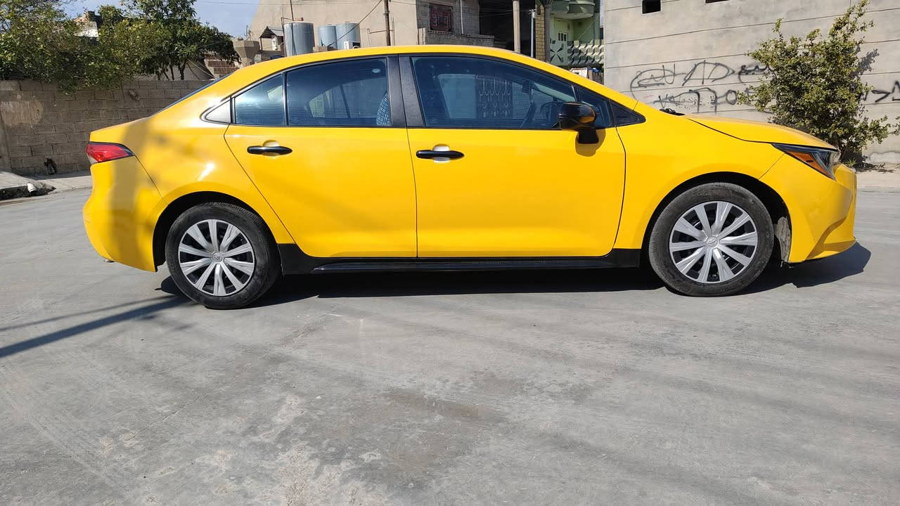 كورلا موديل 2022مشروع وطني هزه جديده شرط تحويل وقرامات بي منضومت غاز ماشي 30ميل زيرو الضرر 3قطع امامي وشاصي بي معجون طرف السايق بس قبق صندوق وباب السايق مبدل بدون دواخل بيع سريع السعر 125 العنوان كركوك حي النصر *********** بدون مراوس بيع فقط اعتذر عن الجميع
