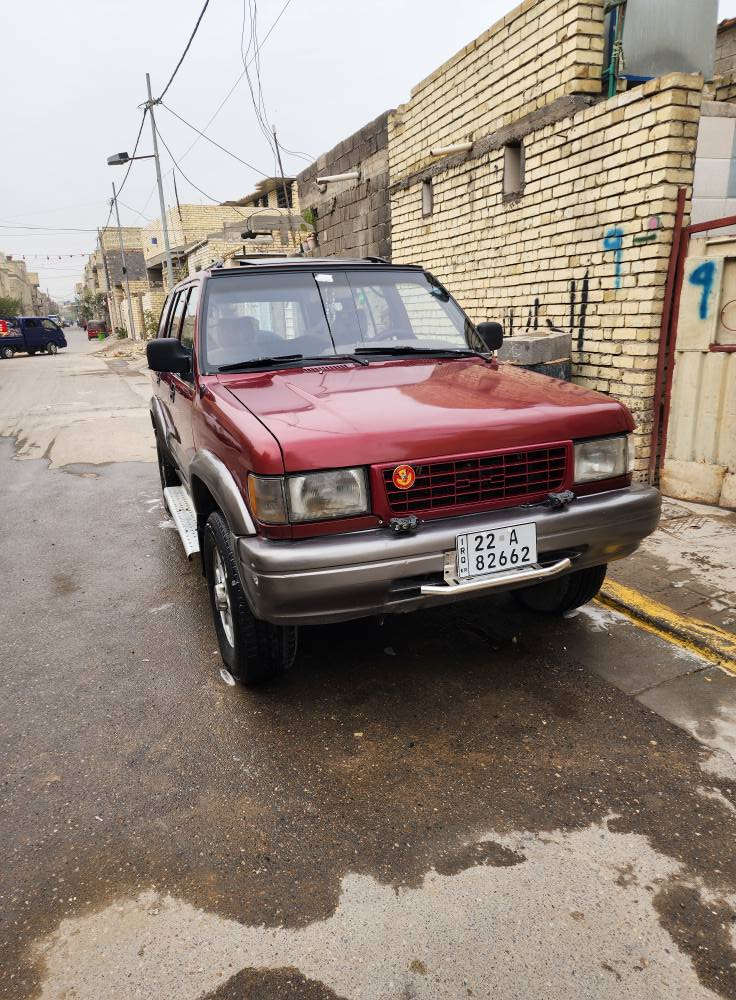 السلام عليكم ازوزه للبيع موديل1995 مكينه وكير ملكه 3000 تبريد مايشتغل رقم اسليمانيه  انجليزي تخم تاير مكينه وكير جدد حداديه80/100 السعر55وبيها مجال او مراوس حسب القناعه الرقم ***********ابو حسون
