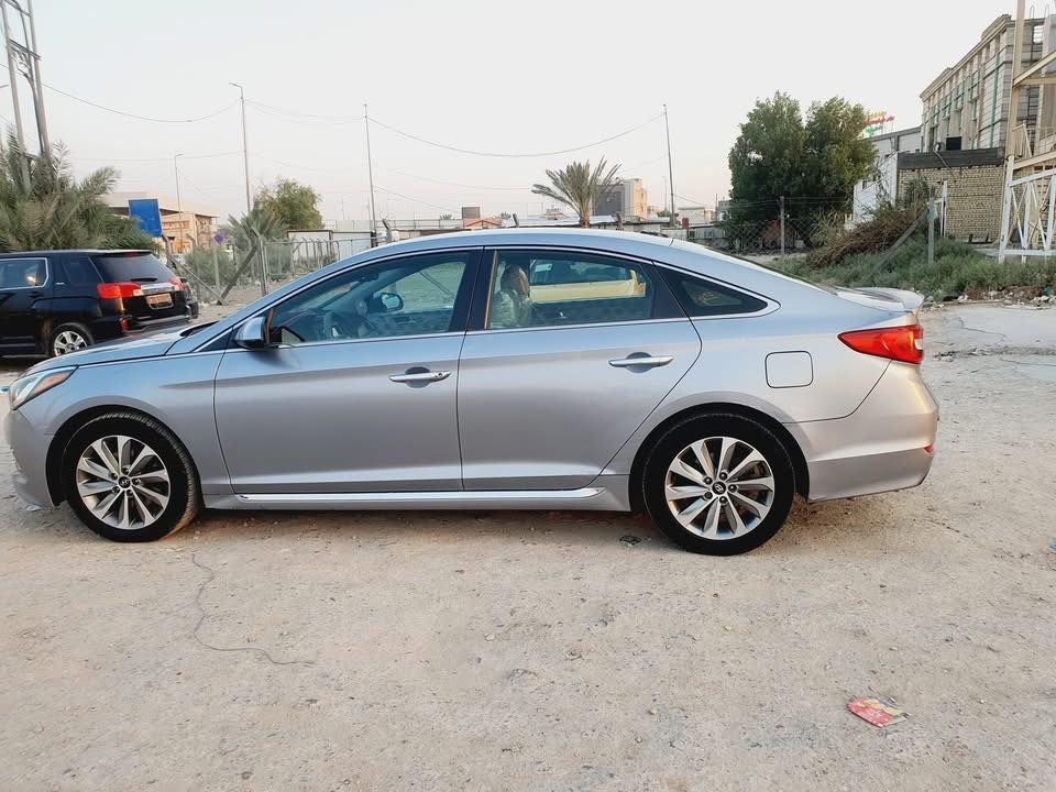 السلام عليكم 
بيع او مراوس 
130$
سوناتا 2016 رقم بغداد محرك 2400gdi
وارد امريكي بدون ضربه صور الحادث بالمنشور سرقه لايتات ودوسه 
مكينه جديده بعدها باليبل مالتها قبل 60 يوم شادها 
نواقص السياره جامه اماميه مفطوره +حداديه 70‎%‎
للاستفسار التواصل الاتصال 

مكان السياره الديوانيــة 
***********
