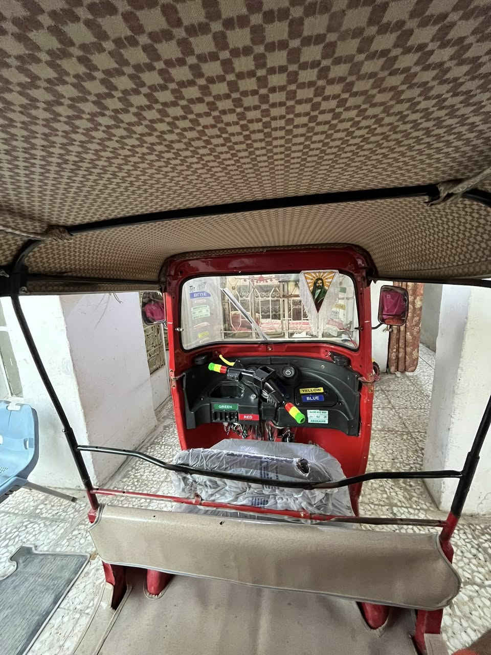 السلام عليكم تكتك 2018شهرال6بيه مكينه 20رقم و سنويه تحويل ثاني يوم كامله التكتك كلشي ما ناقصه تشغل و تطلع ربع متذب عليه مكينته خير من الله ترايه يشك الكاع كامله التكتك مكاني زعفرانيه رقمي ***********
