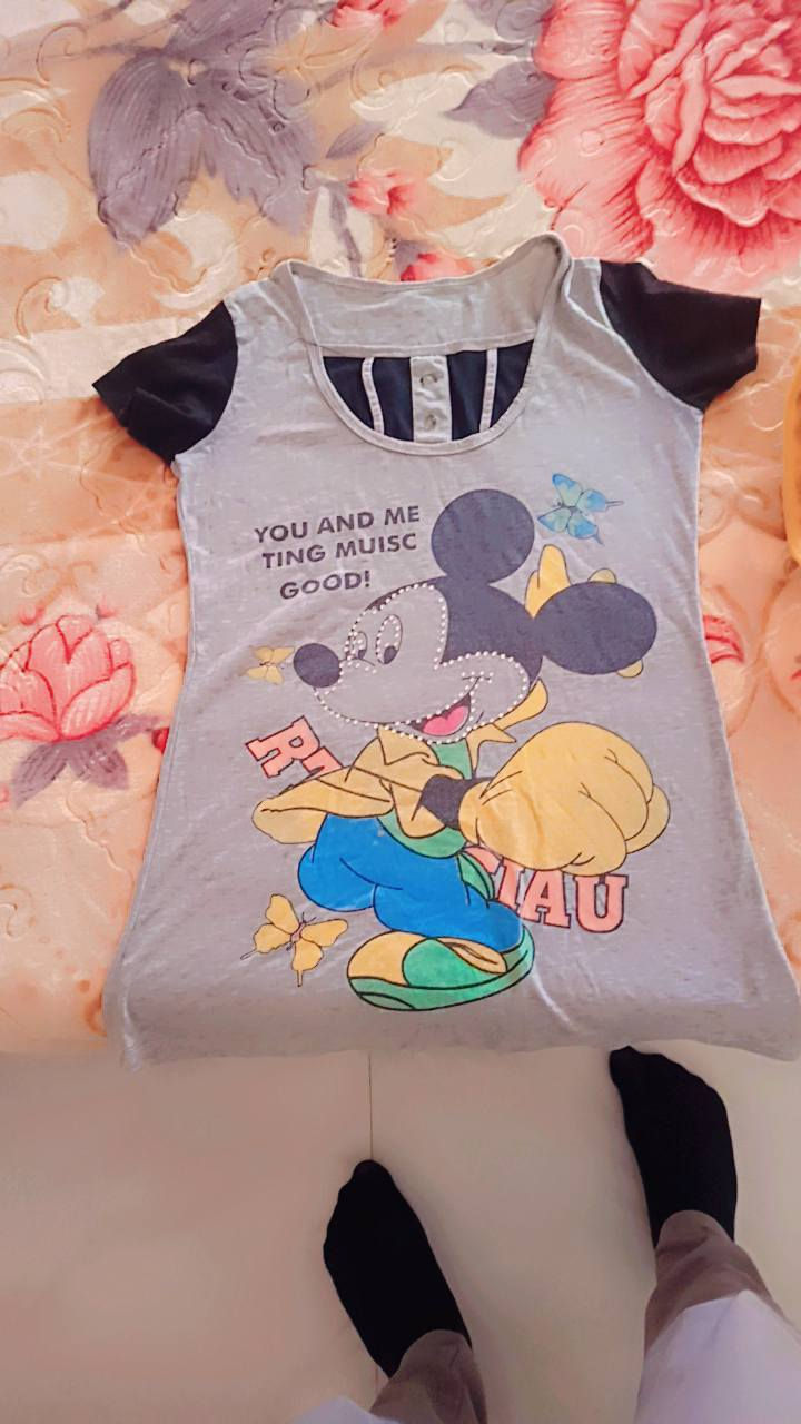 السلام عليكم بنات شباب منشور للعوائل المتعففة يوجد ملابس نضيفه اوبعضهن جدد ماملبوس اوجنط وحذيه اتكرمون نسائي ولادي اي شخص يحتاز منهن يراسلني واني خادم 
محافضه الديوانيه


**إذا كنت صاحب هذا الإعلان وتريد حذفه لأي سبب، رجاءا أرسل رسالة إلى الدعم الفني**