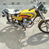 أربعه گير للبيع، موديل 19 بدون اوراق كفاله من السرقه السعر 250 وبيها م...