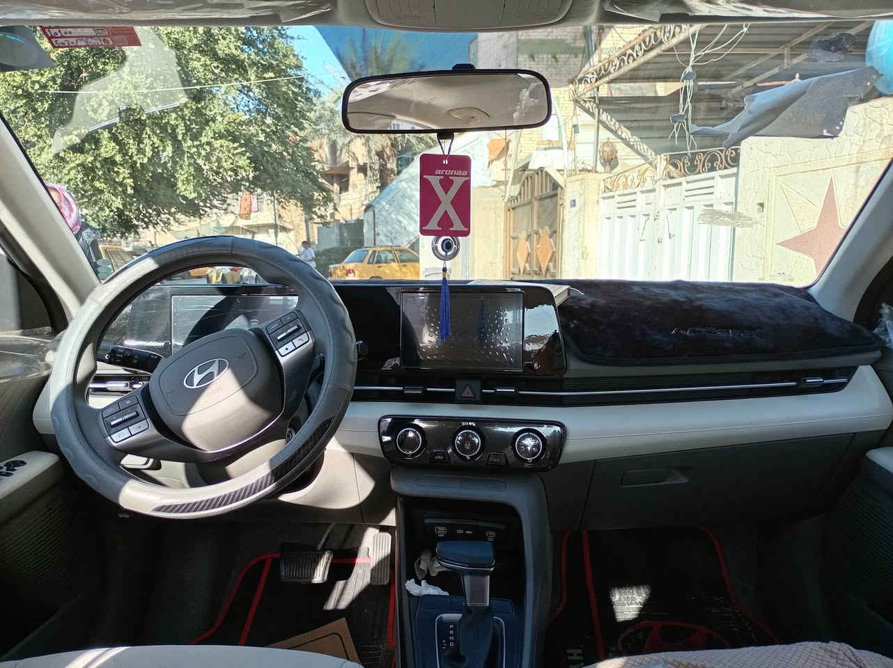 سلام عليكم سياره اكسنت للبيع موديل ٢٥ زيرو ماشيه ٨ الف كيلو متر زيرو مكينه ١٥٠٠ تنفس طبيعي رقم بغداد فول مواصفات ماعده البصمه فتحه سقف تحكمات بالستيرن شاشه ابلاديه كامره ابل كار بلي سياره نضيفة جدا عل ايدي للاستفسار على رقم *********** سعر 145 وبين مجال قليل حك الجيه وشكرا
