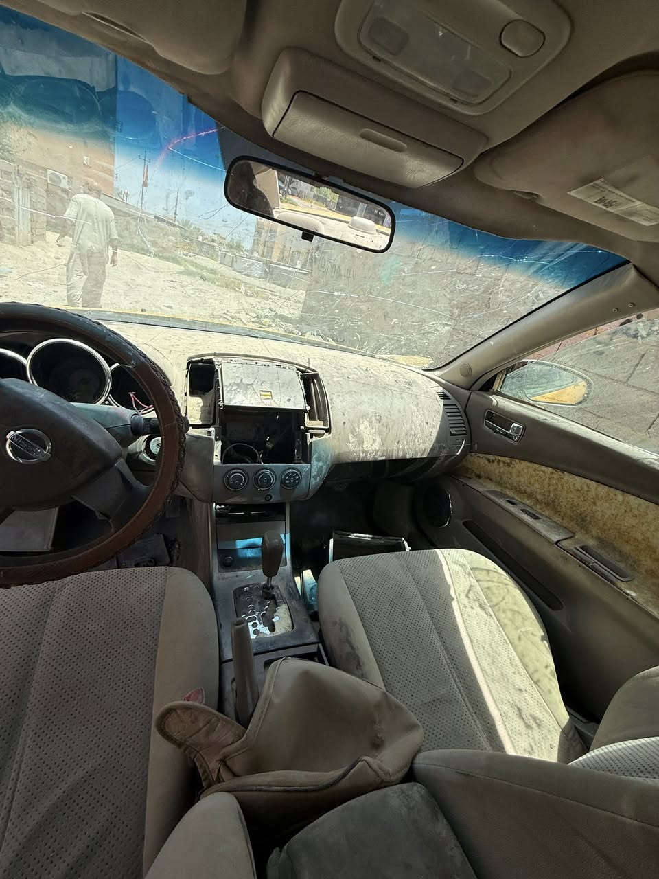 سلام عليكم نيسان التيما 2007مكينه مكفوله خير من الله بس لگير بي مشكله ضفيره جديده رقمها ذي قار الي يريدها تفصيخ موجوده سعر$ب20وبيها مجال مكاني بابل الأسكندريه مجمع حطين بدون راعي نبيع جوه ل20،،وقمي ***********
